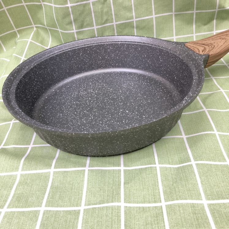 Tourmaline non-stick pan, frying pan details Picture