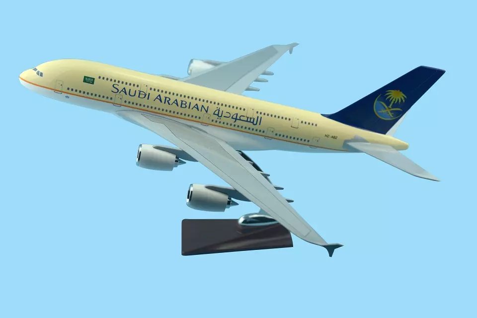 飞机模型（沙特航空A380飞机）仿真飞机模型 合成树脂飞机模型
