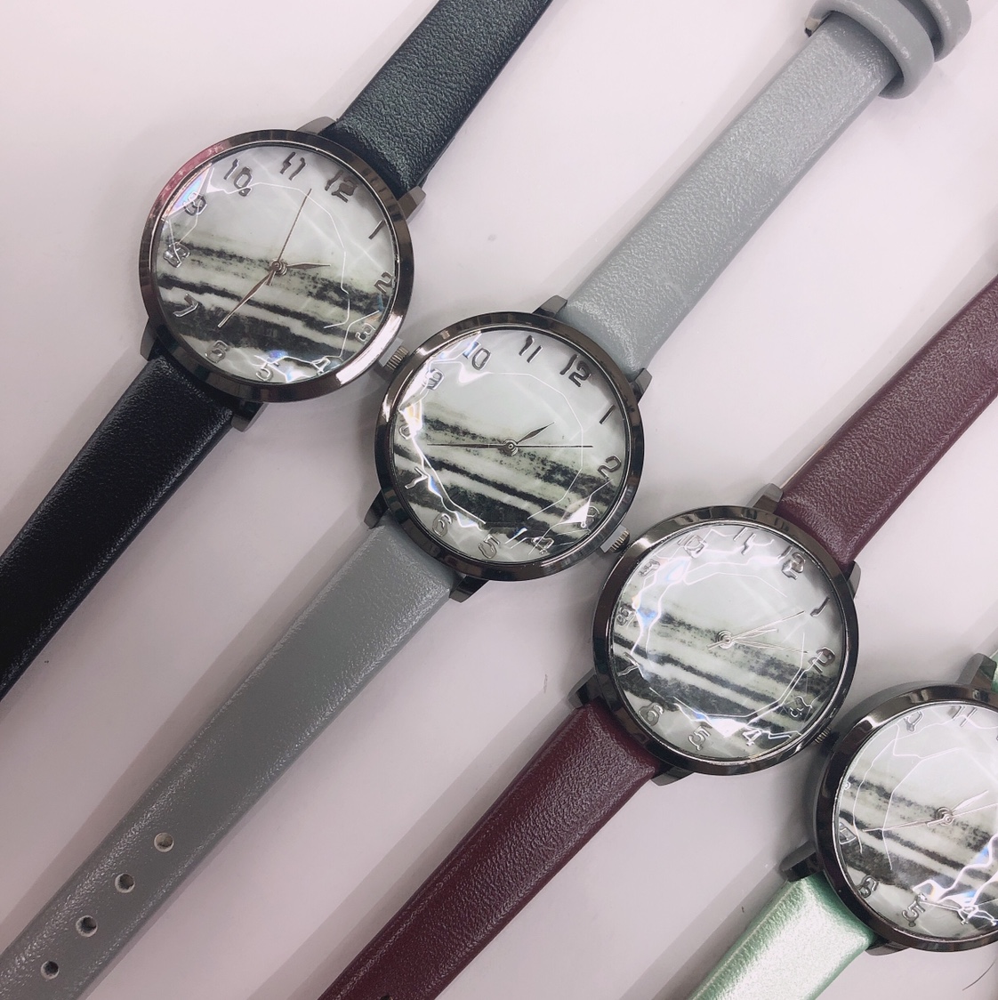 Ladies' watches, trendy and fashionable, student watches, diamond watches, quartz watches 3 details Picture