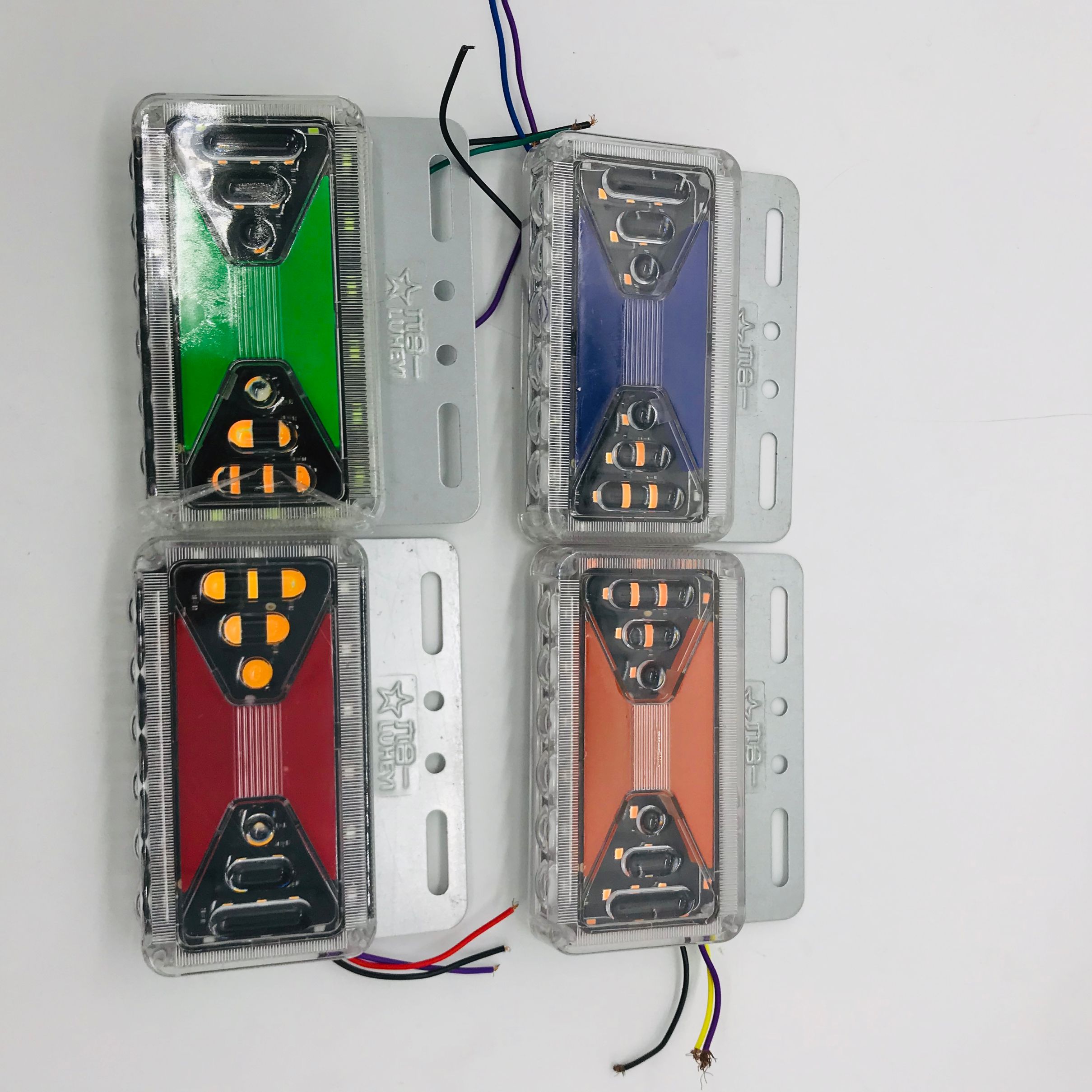 货车边灯尾灯12V/24V          