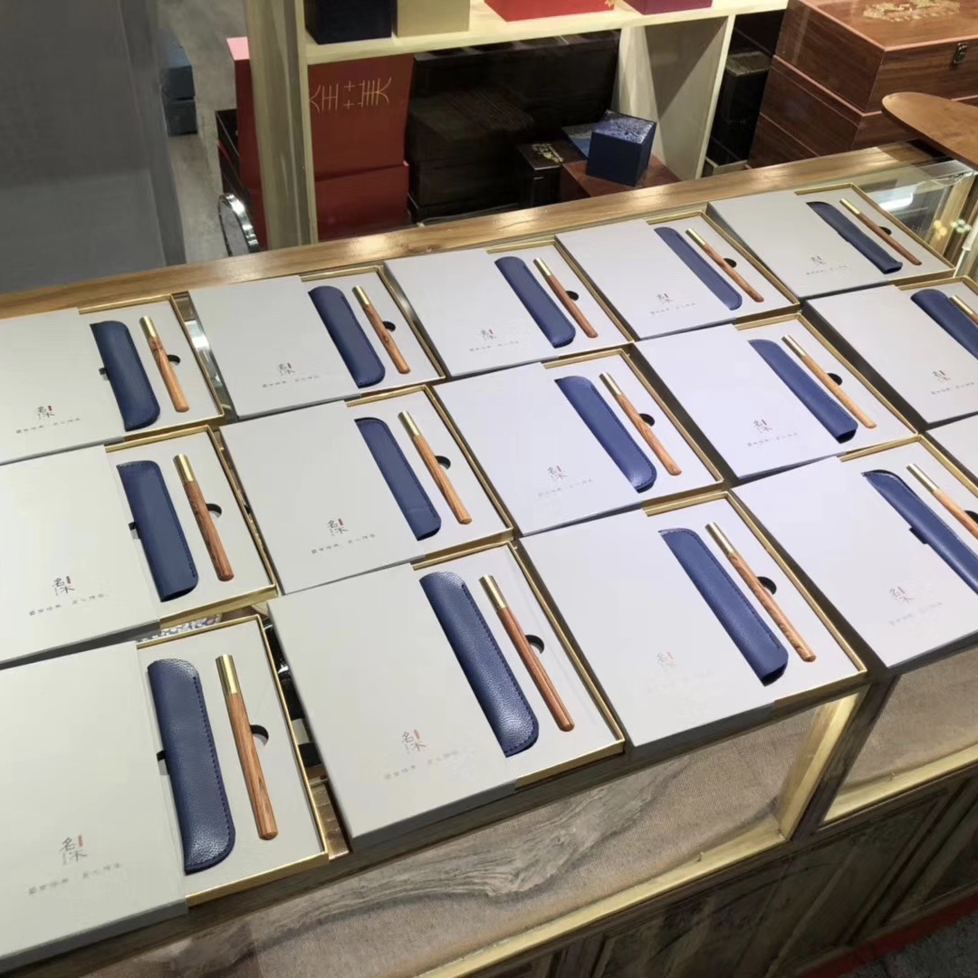 红木水笔手工檀木黄铜签字笔木质天然实木写字笔油笔商务水性笔产品图