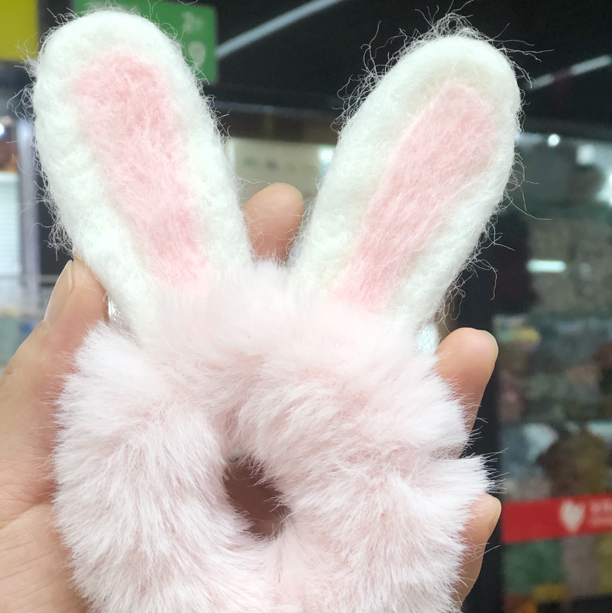 Adorable little rabbit ear hair bands, plush cat ear hair ties, big-eyed frog hair ties and rubber bands from Dongdaemun, South Korea Specification image