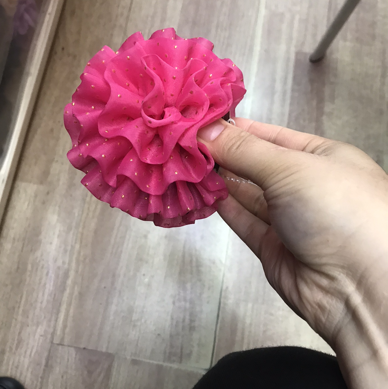 dotted thumbnail