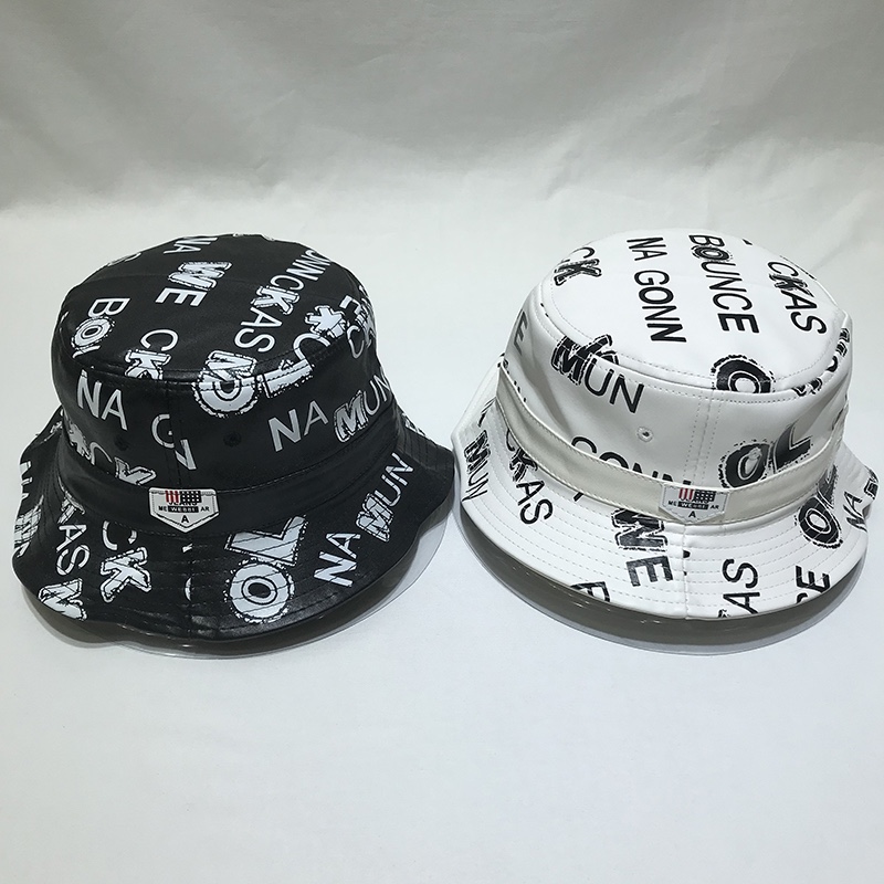 Sun hat with flat top thumbnail