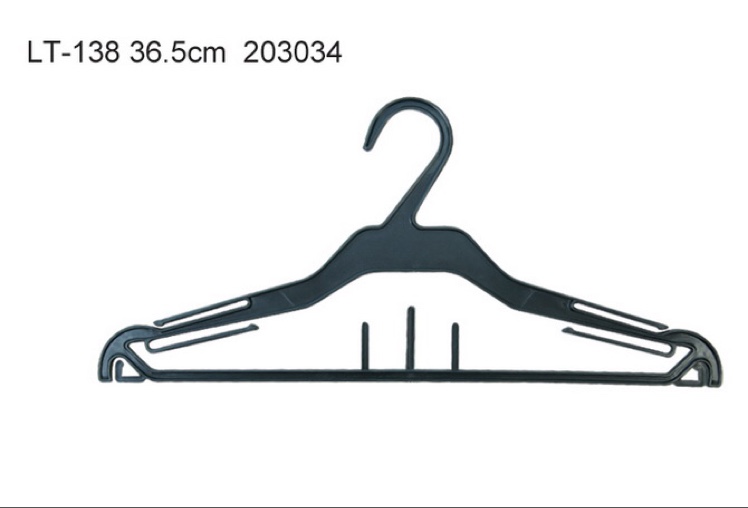 LT-138全塑衣架服装辅料衣架36.5厘米