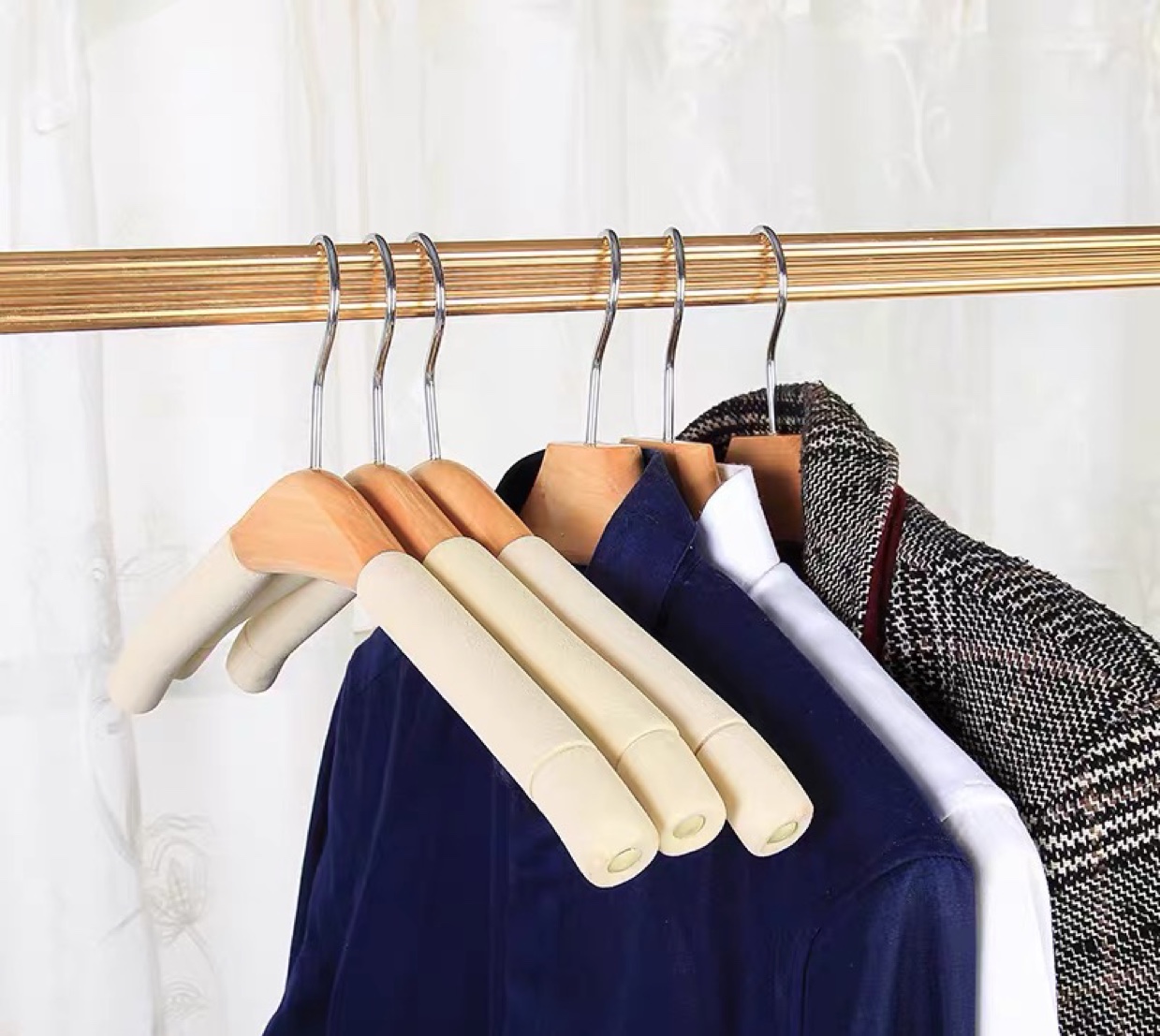 加粗实木海绵衣架服装店防滑无痕家用大衣毛衣衣服挂木质裤夹子