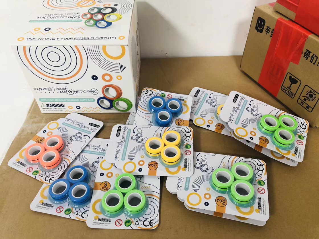磁力手环戒指2020抖音同款学生办公室解压神器益智玩具手指陀螺