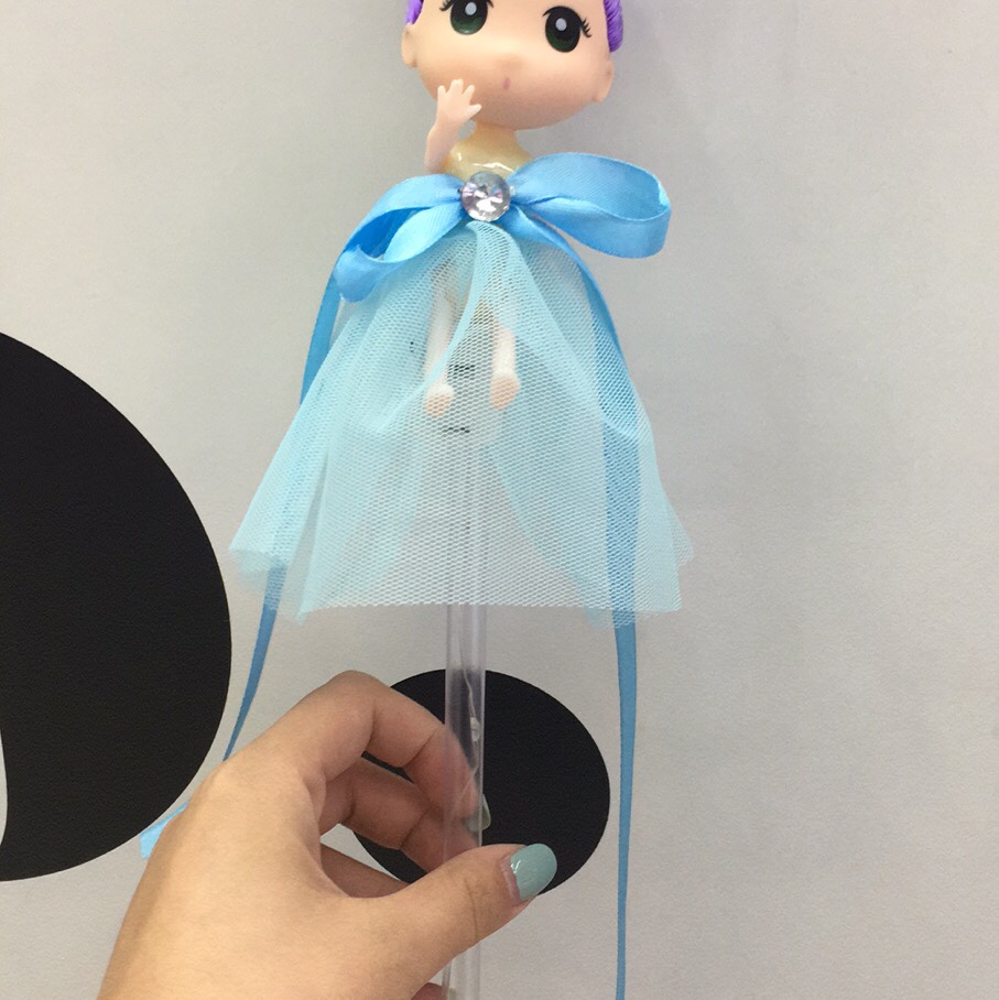 长裙子娃娃