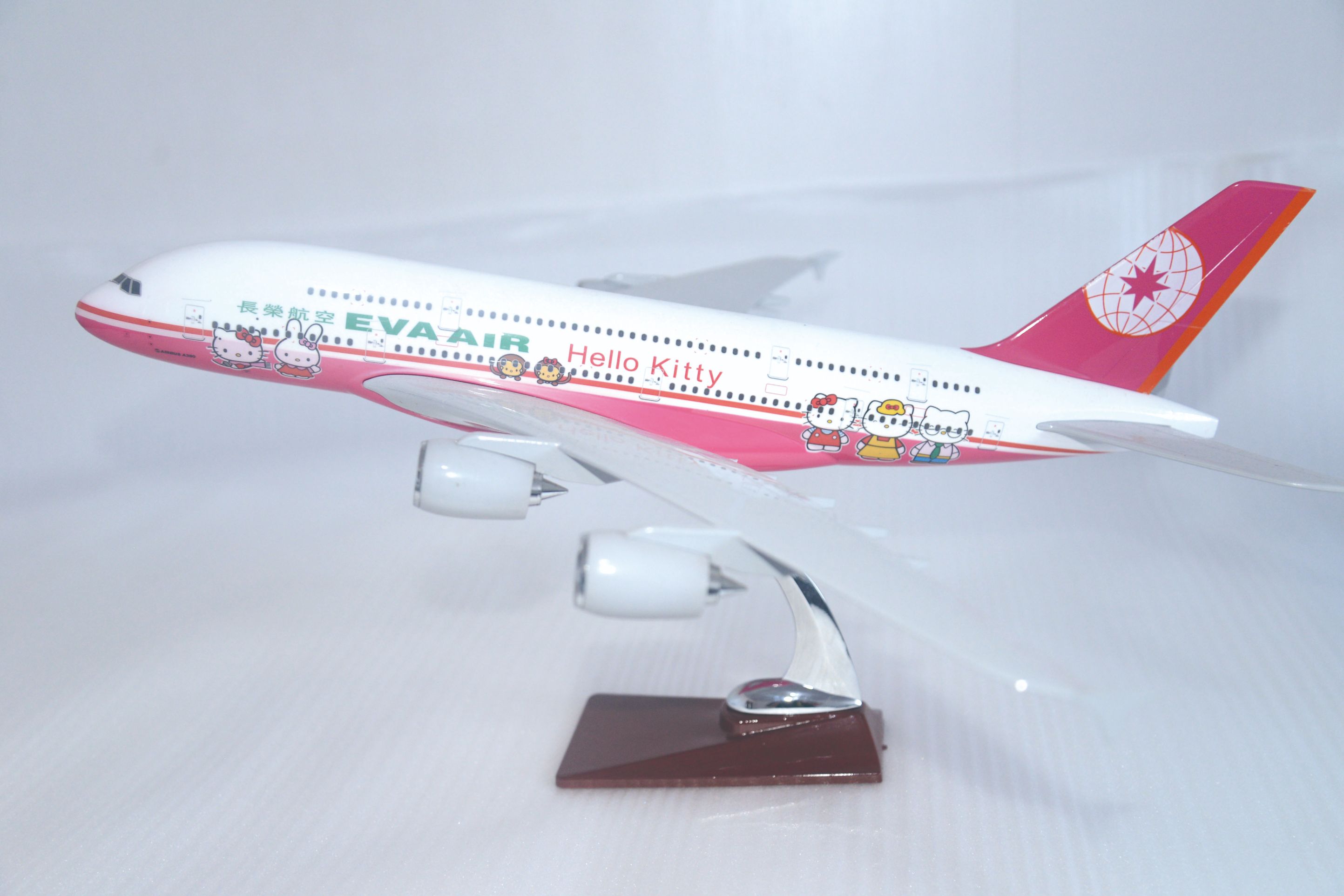 飞机模型（中国台湾长荣航空A380KT彩绘机）合成树脂飞机模型