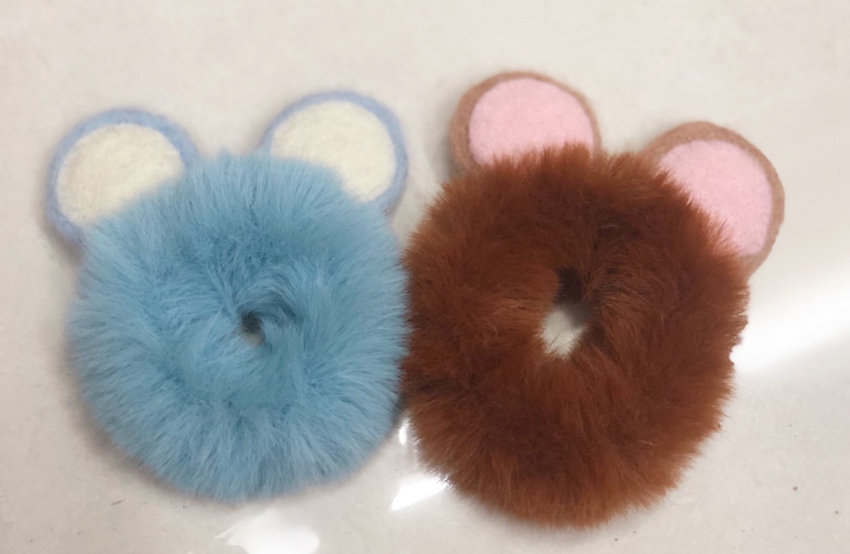 Cute and super adorable rabbit ears, plush hair bands, fur bands, hair ties for children, hair ties, hair accessories, and headwear details Picture
