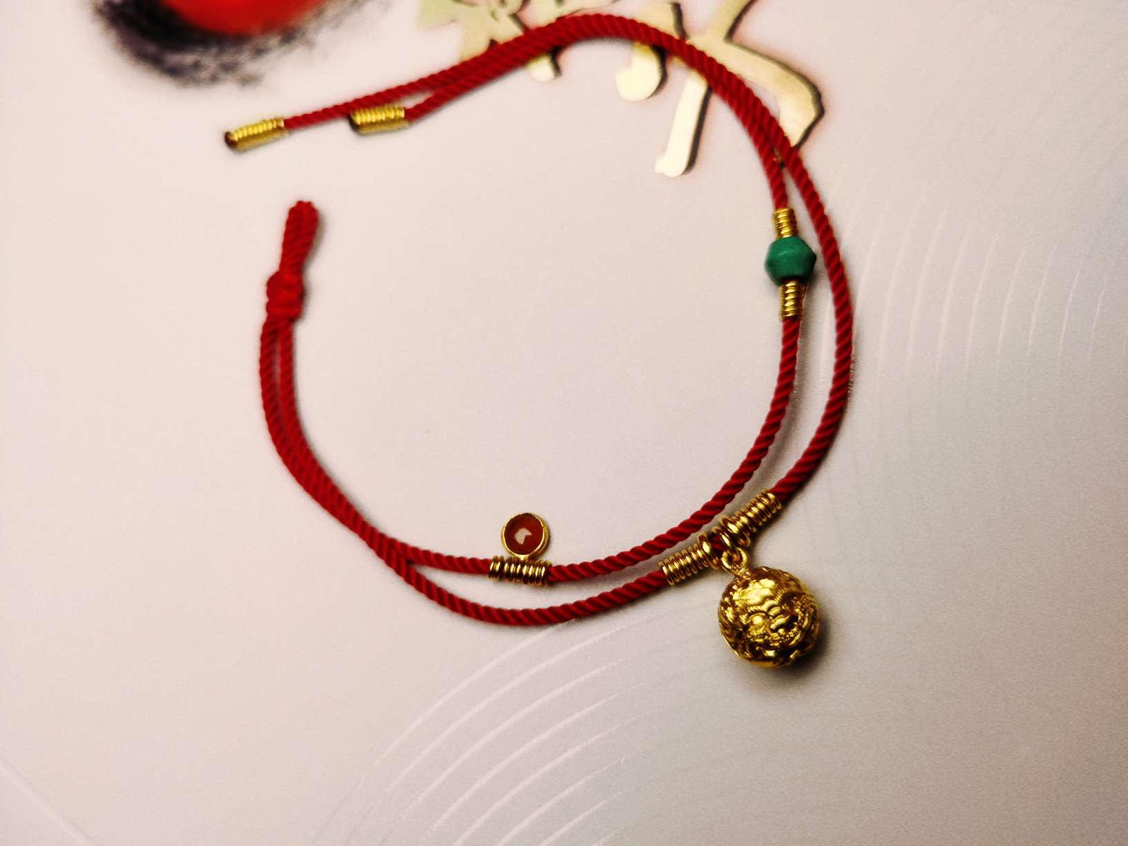 黄金錾刻小兽面手链