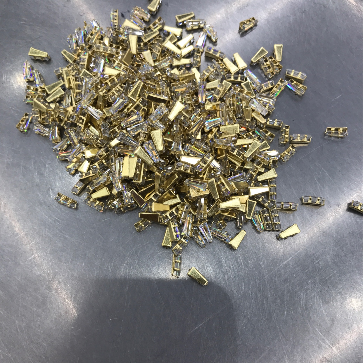 梯形锆石爪网红爆款富力饰品配件DIY美丽大方