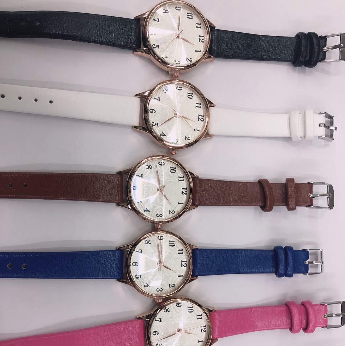 Ladies' watches, students' fashionable and trendy watches details Picture