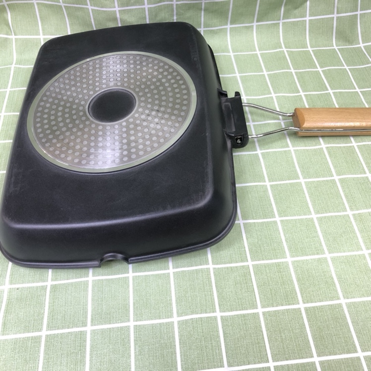 The folding baking tray is long details Picture