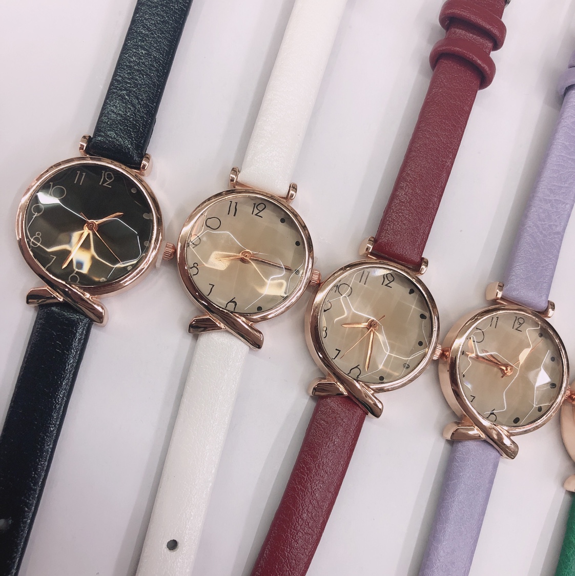 女士手表 潮流时尚学生手表钻表 石英表1产品图