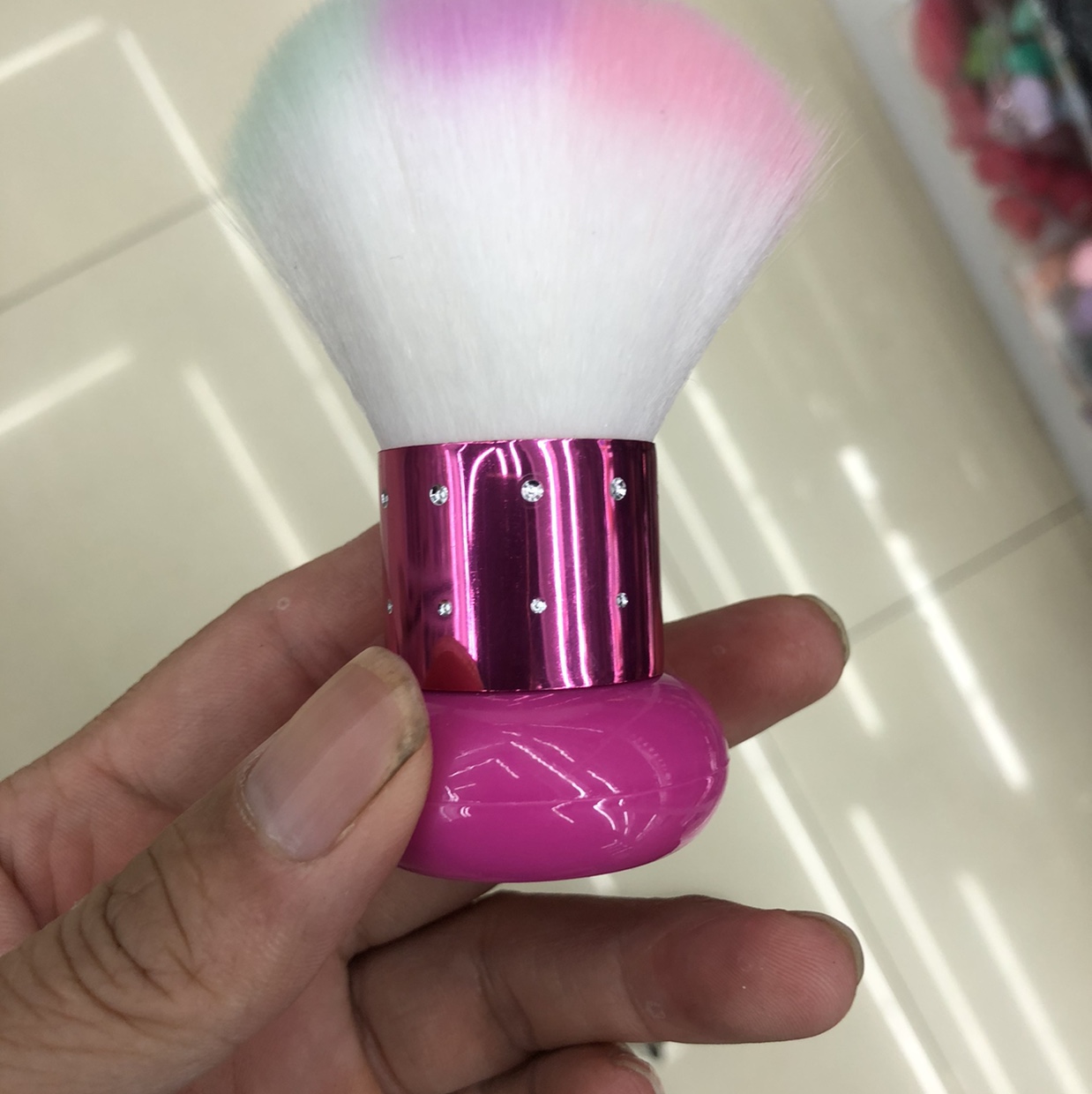 Makeup brush