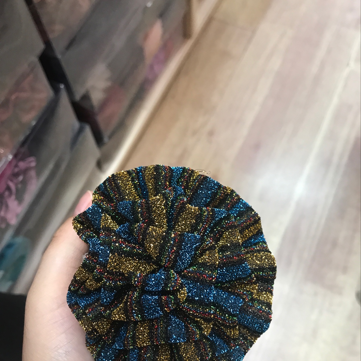 Striped flower thumbnail