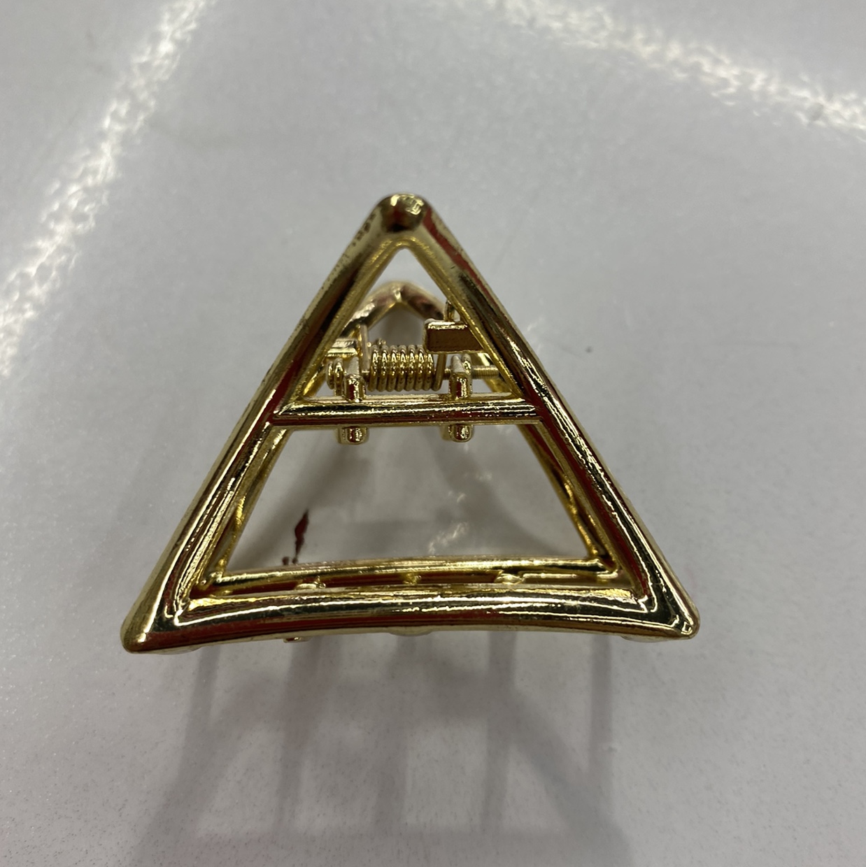 Triangular claw thumbnail