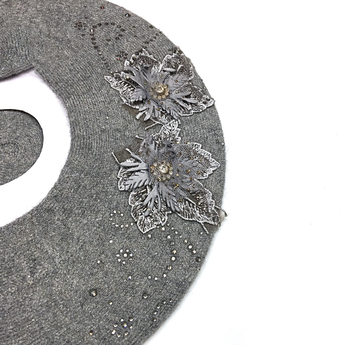 Two must-have handmade cashmere knitted berets for the New Year: fashionable and warm professional hats for women undefined