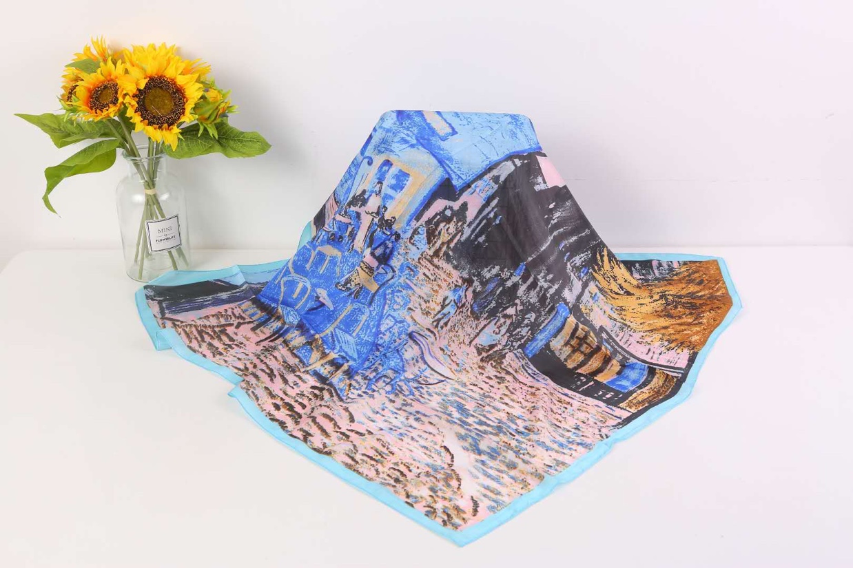 New Women's Spring And Summer Square