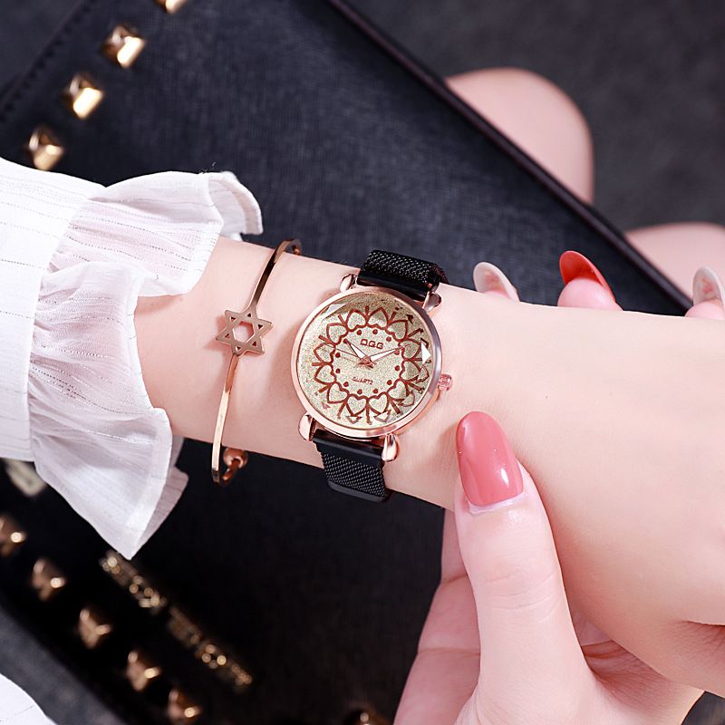 厂家直销女士爱心时尚腕表吸铁石表带手表一件代发详情图5