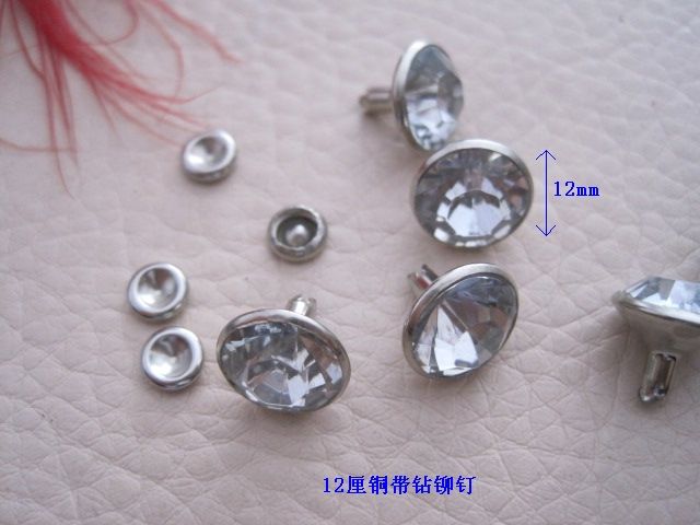 铁质4mm鸡眼汽眼箱包五金塑料配件详情图2