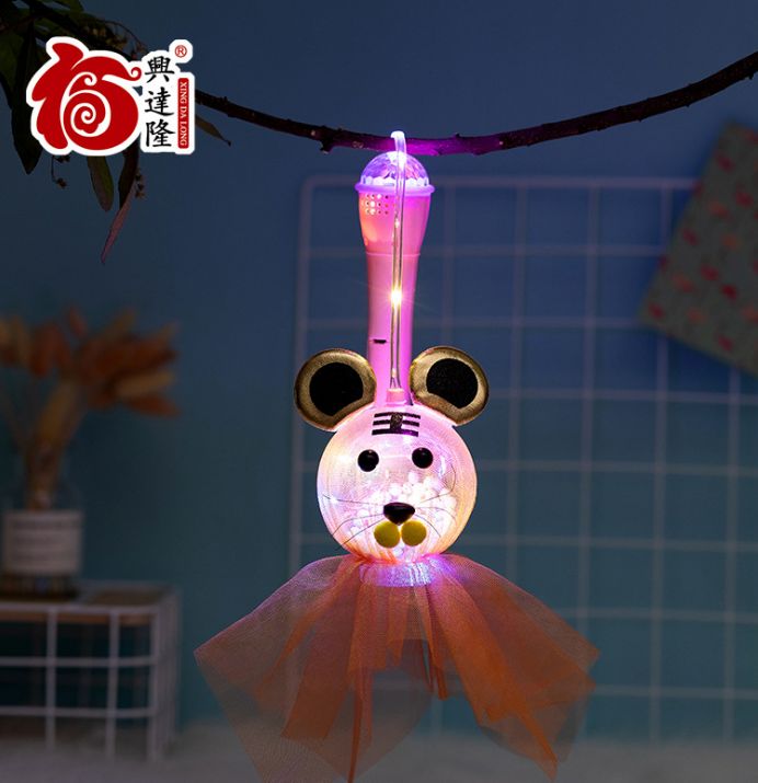 新款卡通儿童手提灯笼会唱歌中秋节发光玩具地摊灯笼波波球网纱详情图5