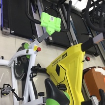 动感单车健身车家用超静音室内脚踏运动自行车器材