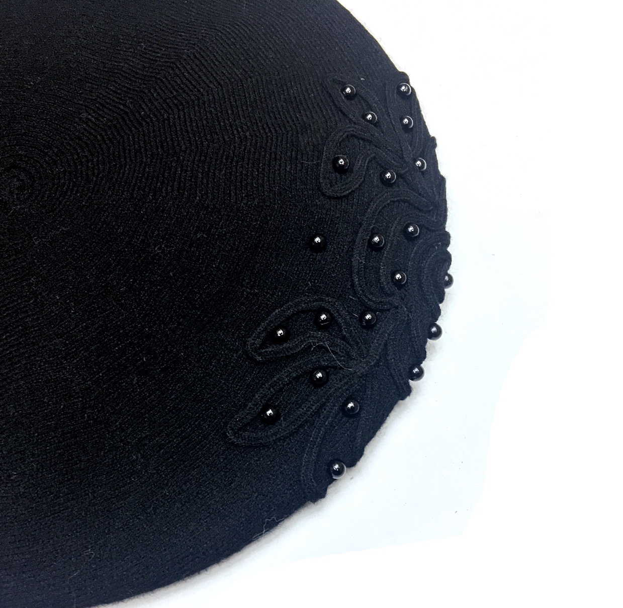 Cashmere knitted handmade pearl oyster hats, one-piece hats for men, grandmothers and grandfathers, wool hats, fashionable undefined