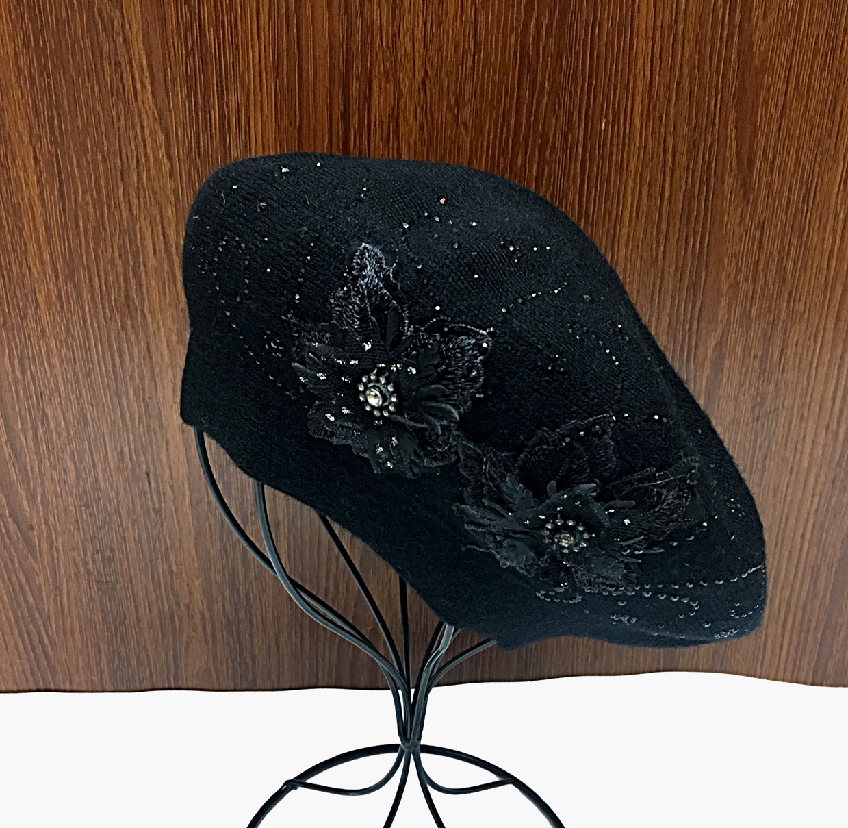 Two must-have handmade cashmere knitted berets for the New Year: fashionable and warm professional hats for women