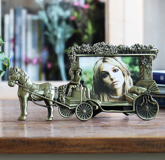 相框摆台 相框金属 古色相框  相框支架 相框挂钩 马车相框详情图1