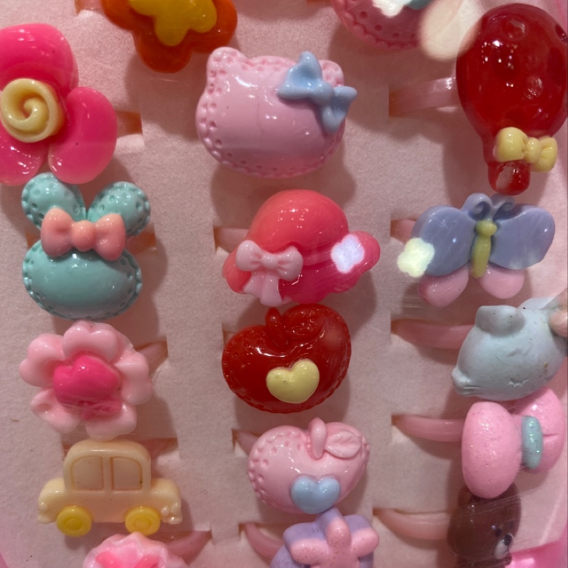 Children's cartoon cute hand-pulled cart ring solid color style mixed color warm Item Picture