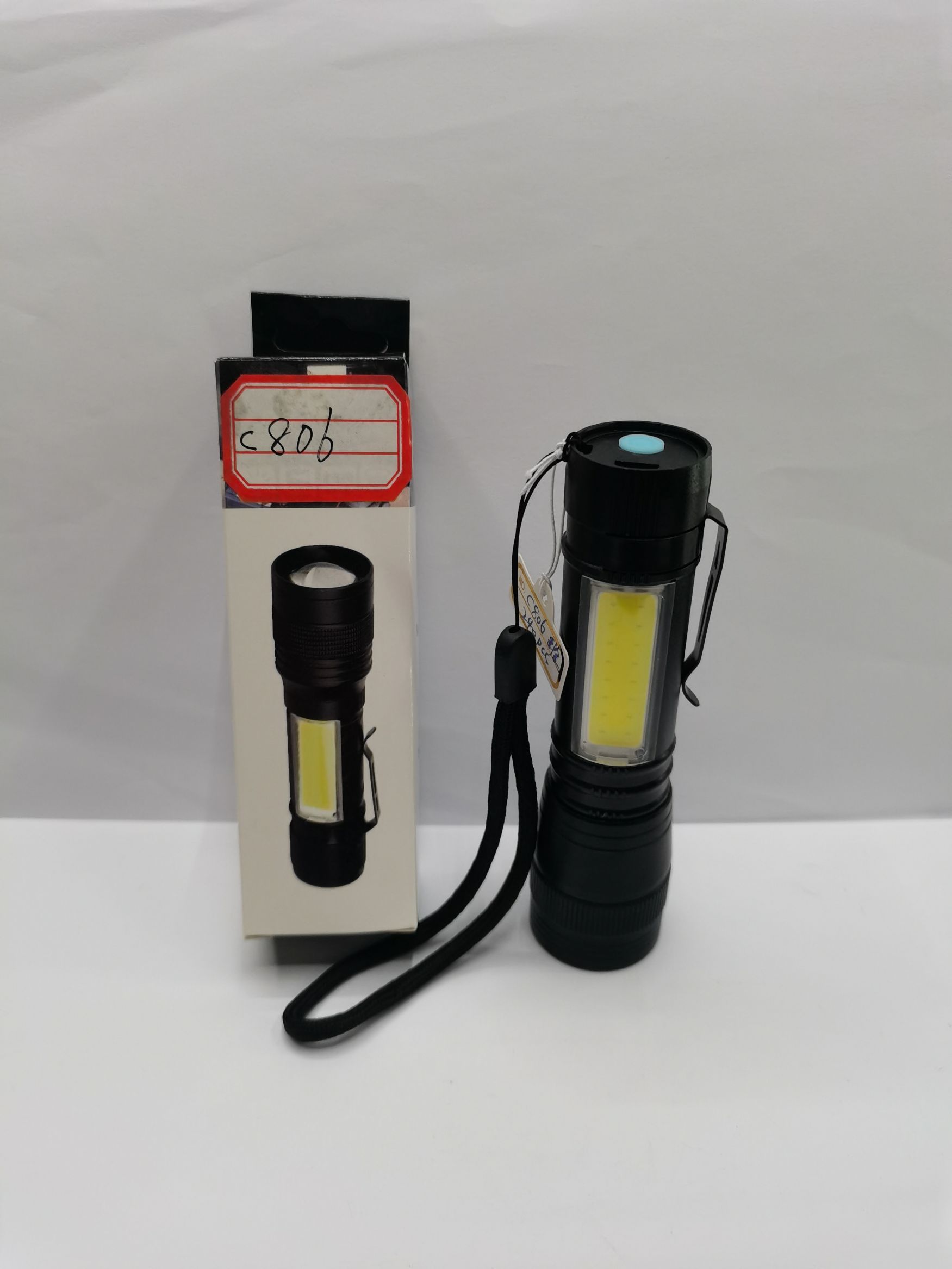 新款COB手电筒，USB充电灯，小电筒，户外照明灯详情图4
