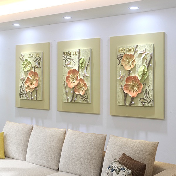 The plum blossom gold thumbnail