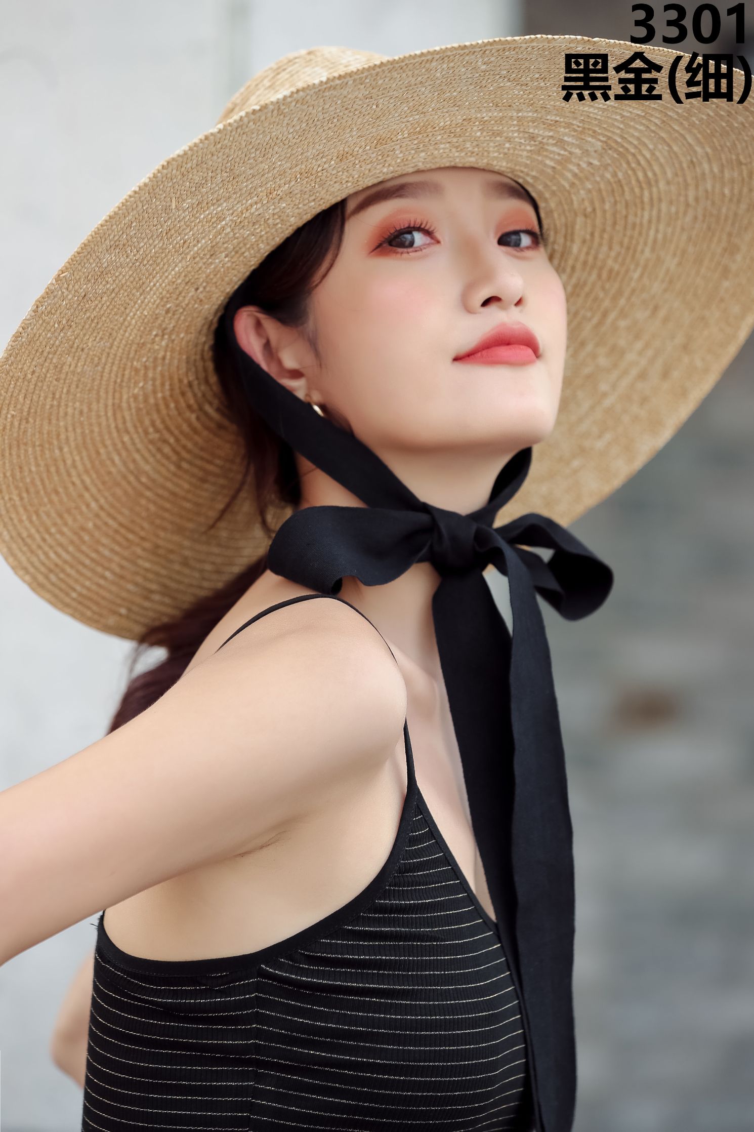 Halter Tank Top Women's Cup One-Piece Bra With Breast Pad Undergarments With A Spring Top details Picture