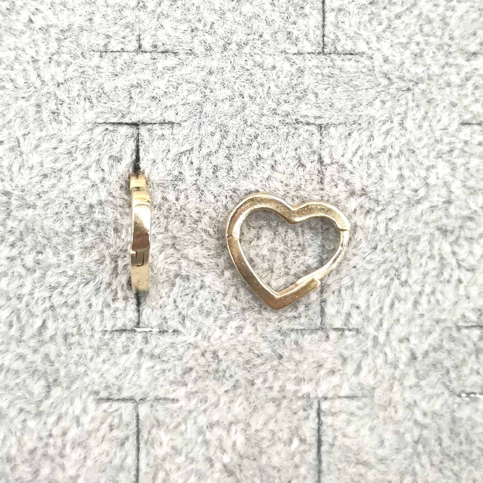 Heart-shaped glossy brass earring thumbnail