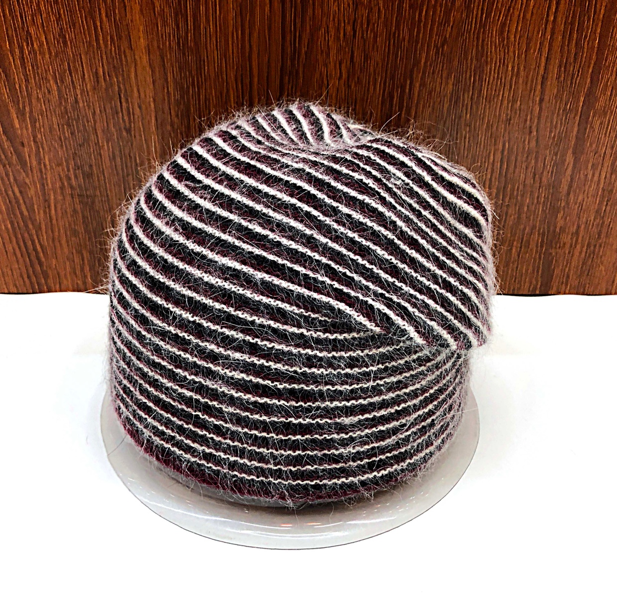 Horse pattern Angora rabbit fur men's Beret hat, woolen hat, grandpa and grandma hats, fashionable one-piece hat Application Scenario