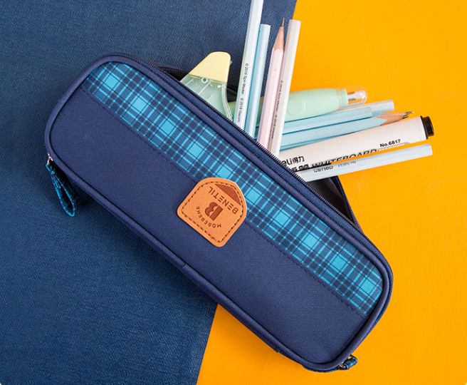 格纹英格兰时尚笔袋 加厚牛津布PU变色徽章拼接文具批发详情图8