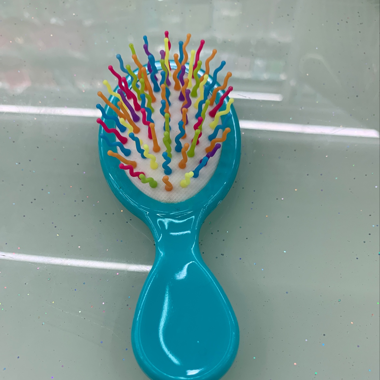Color airbag comb thumbnail