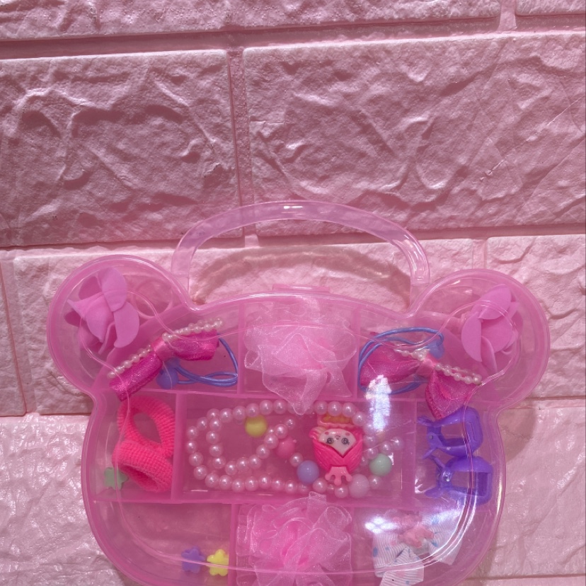 Children's jewelry set in the shape of a bear details Picture