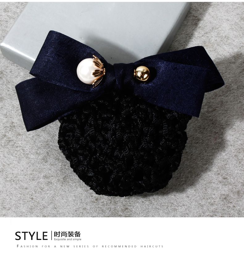 A stylish and high-end hair net for a female professional nurse with a hair bun at work. A sweet Korean flight attendant hair bun with a special net bag details Picture