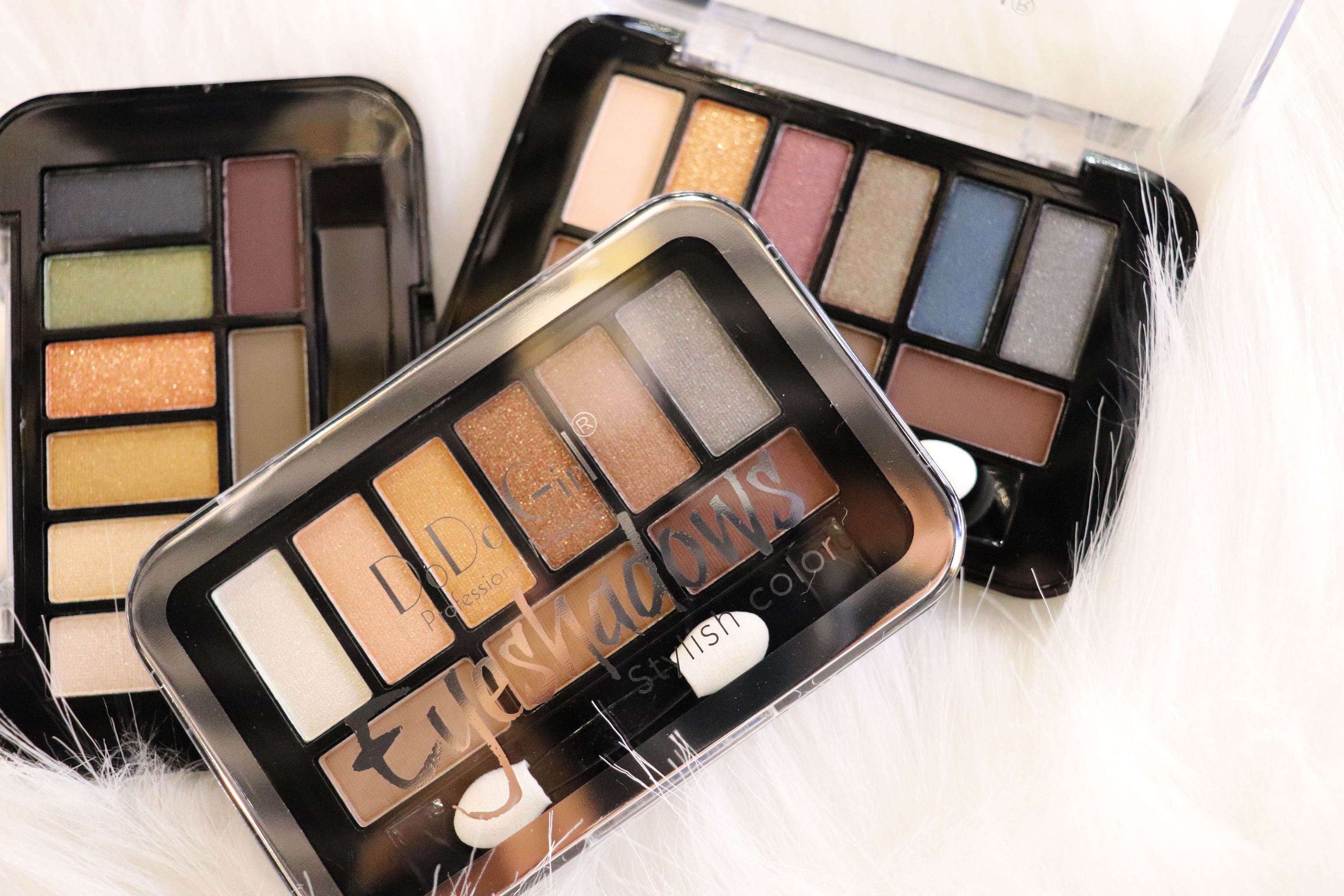 外贸爆款厂家直销美妆彩妆眼影防水持久显色3137