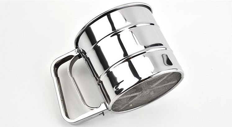Factory direct sales of small-sized rice noodle sieves, stainless steel flour sieves, single-layer pointed-bottom flour and cup-type flour sieves details Picture