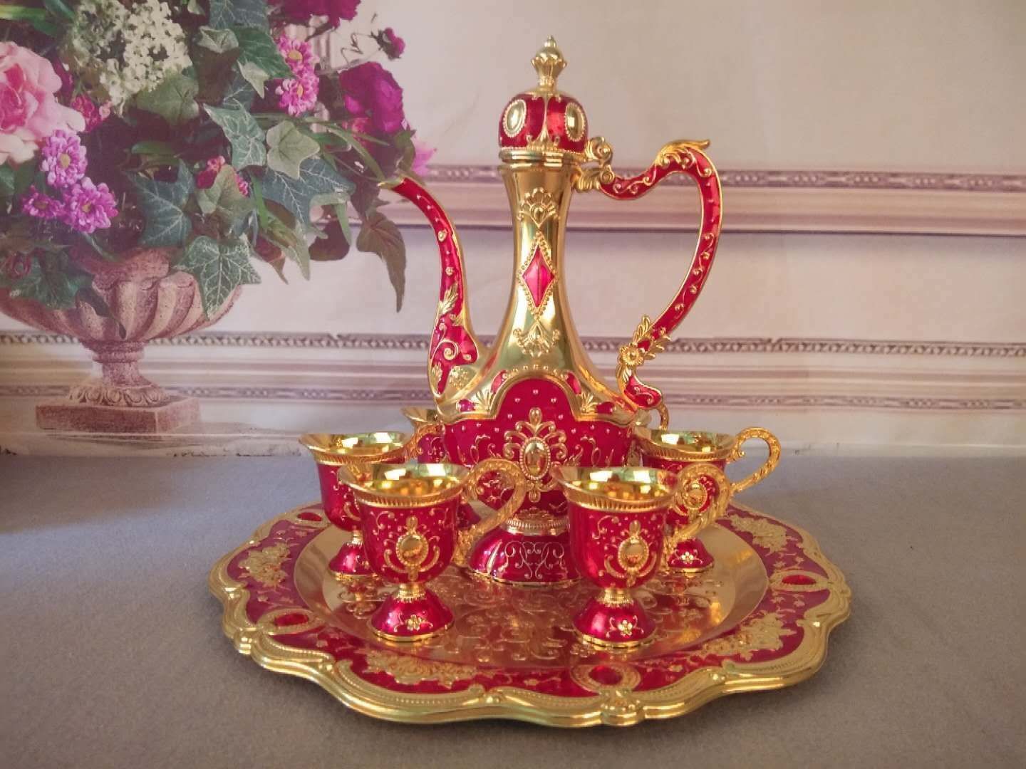 Zinc Alloy Wine Glass Set Application Scenario