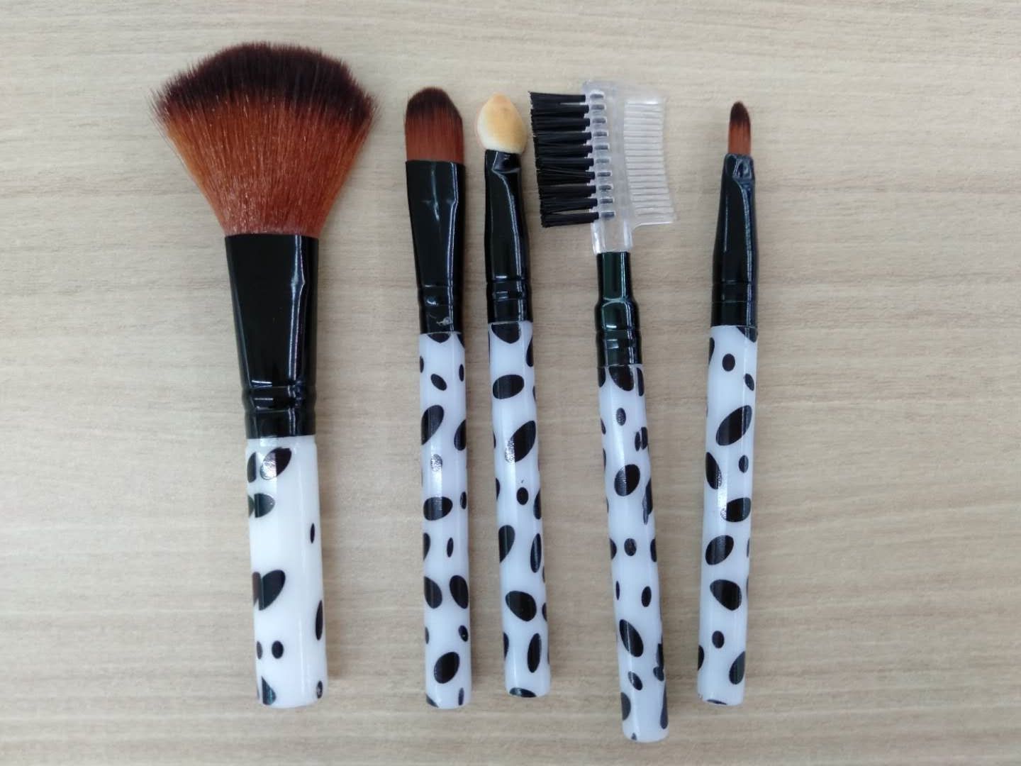 5 sets of brush scatter paint