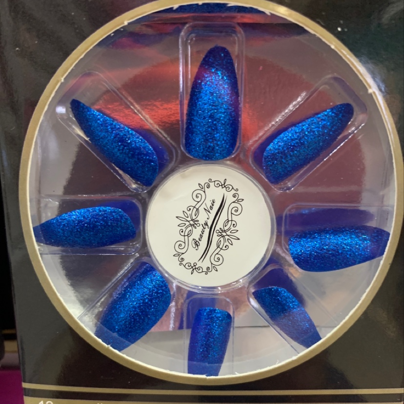 Sapphire glitter manicure
