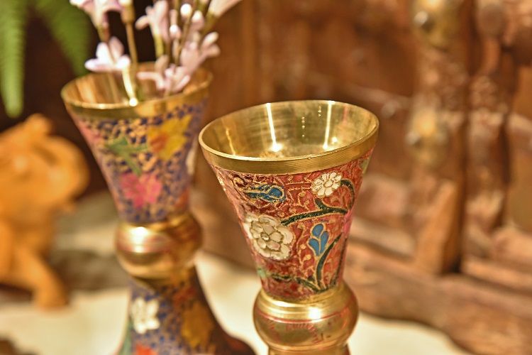 手工彩绘铜花瓶I款装饰器皿金属花瓶摆件插花白底实物图