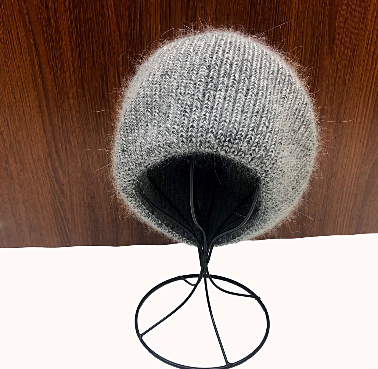 Angolan rabbit fur thickened double-layer pullover ski one-piece hat, suitable for both men and women, winter warm wool hat for grandpas and grandmas Specification image