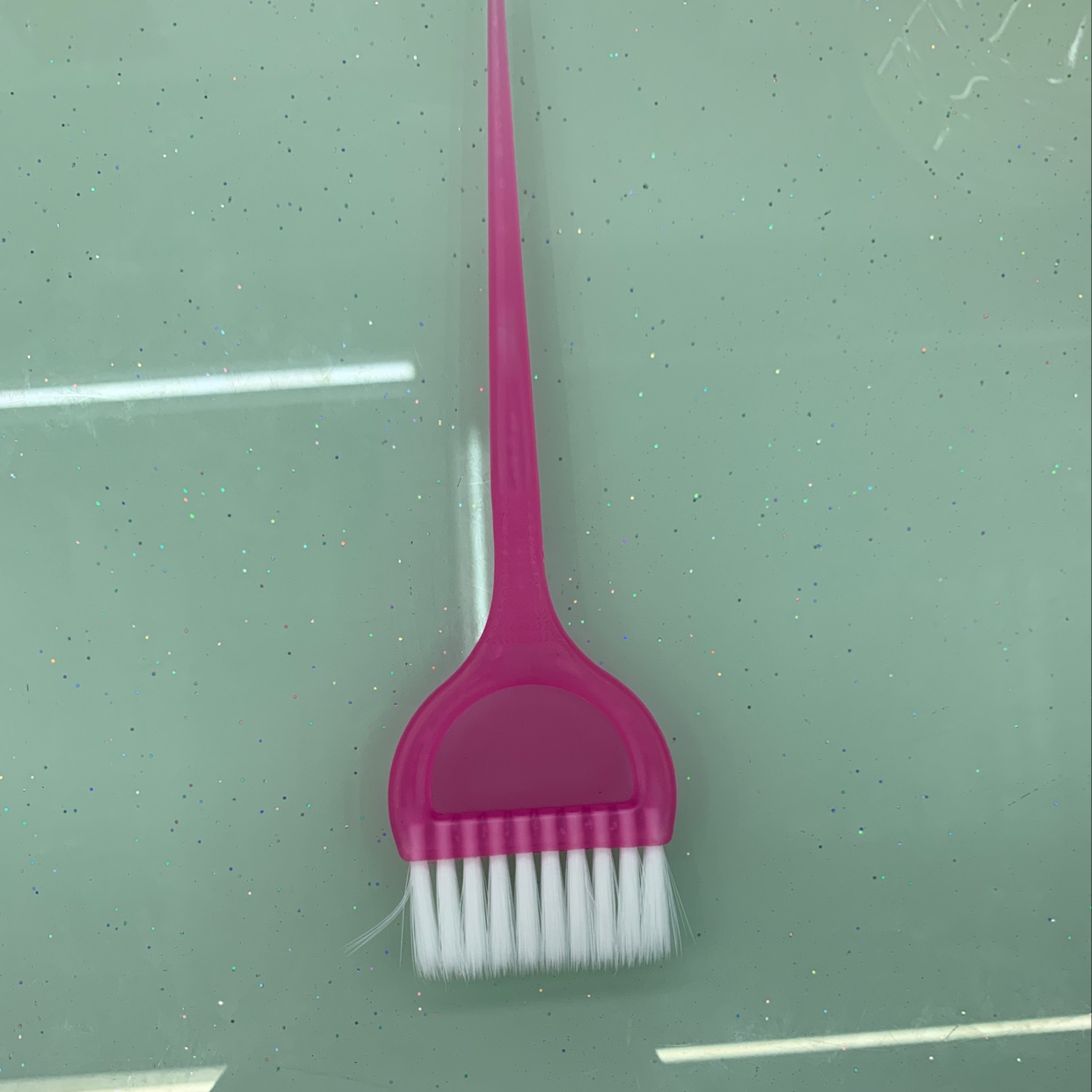 CY-B002 Colored White Bristle Hair Dyeing and Oiling Brush