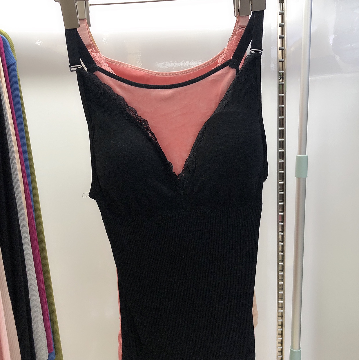 Super Soft Body Vest details Picture